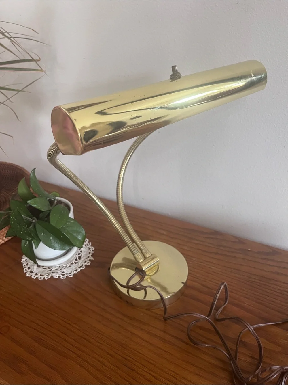 Vintage mid century Brass Gooseneck Desk Lamp - Polished Gold Tone